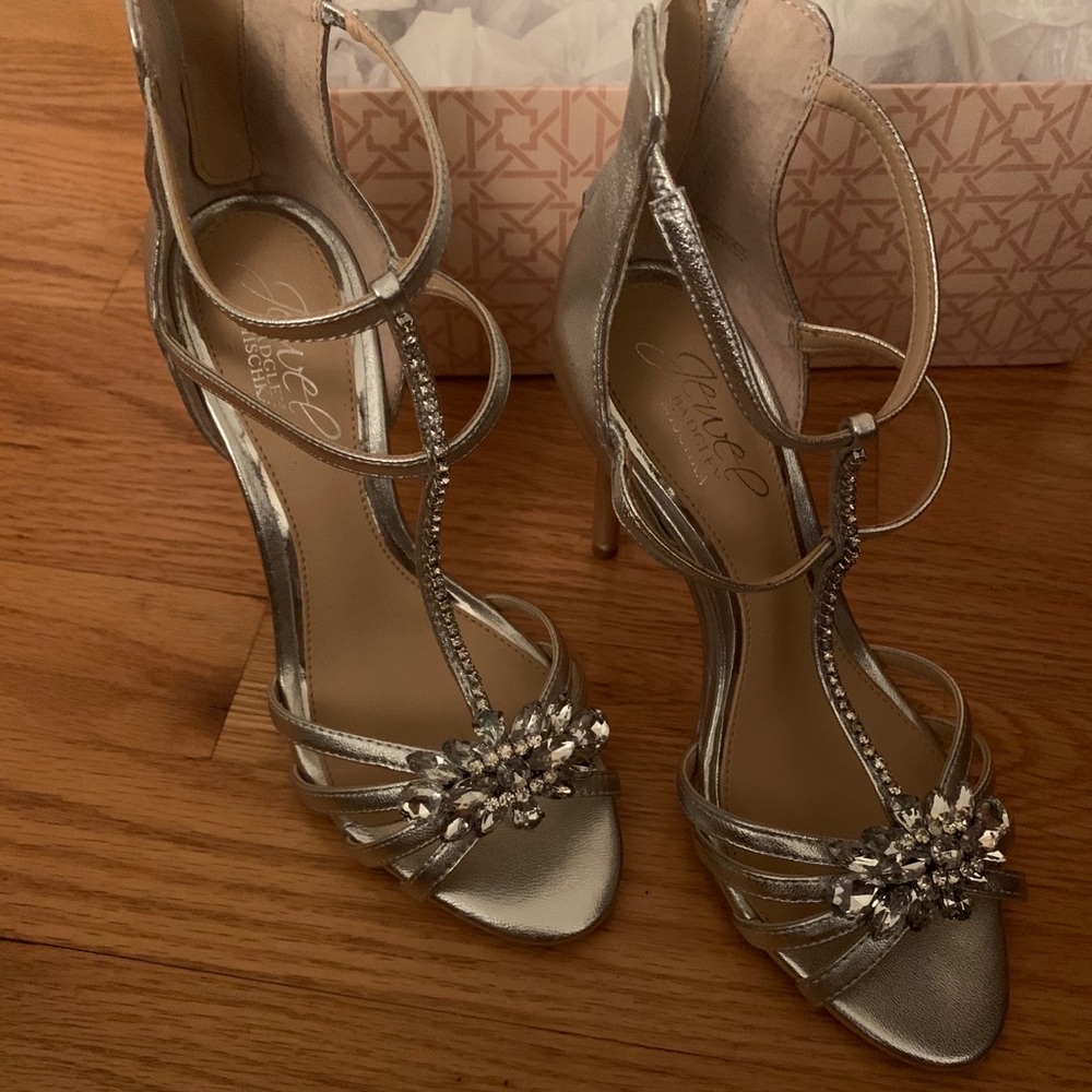 Badgley Mischka Jewel heels